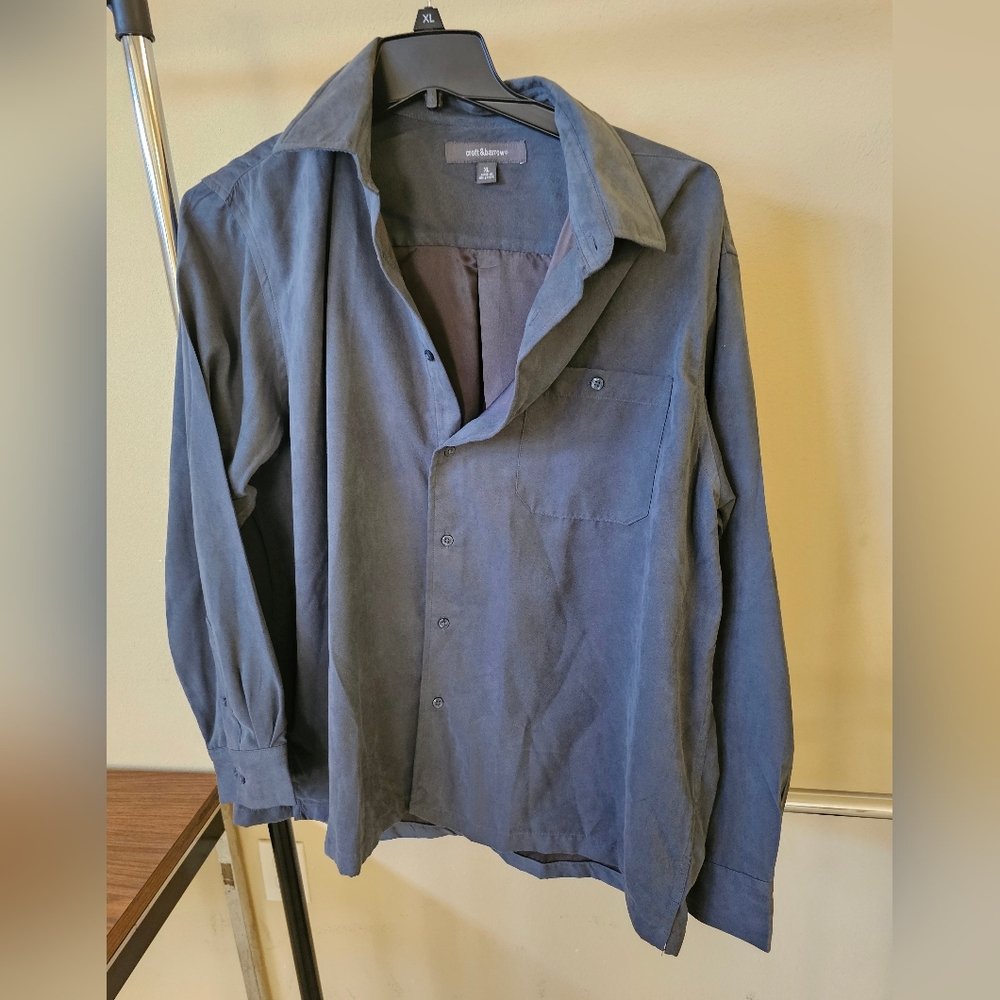 Mens XL dress shirt